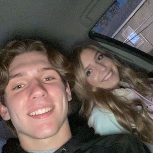 Meet your Posher, Carter